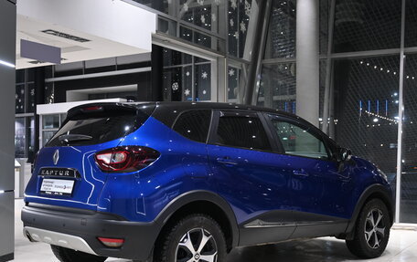 Renault Kaptur I рестайлинг, 2021 год, 1 780 000 рублей, 5 фотография