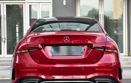 Mercedes-Benz A-Класс, 2022 год, 1 650 000 рублей, 4 фотография