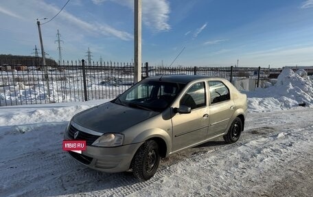 Renault Logan I, 2013 год, 369 000 рублей, 3 фотография