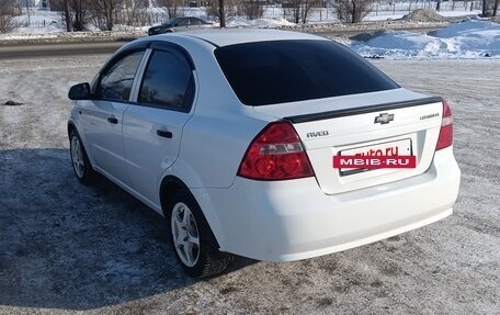Chevrolet Aveo III, 2008 год, 490 000 рублей, 2 фотография