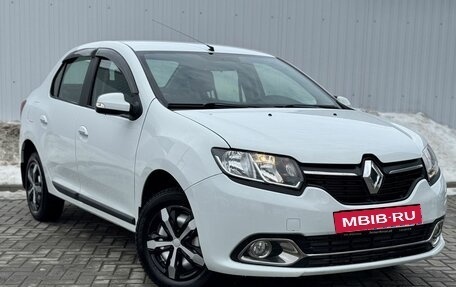 Renault Logan II, 2015 год, 875 000 рублей, 4 фотография