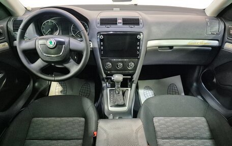 Skoda Octavia, 2012 год, 750 000 рублей, 11 фотография