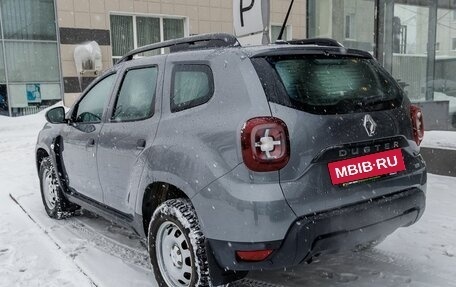 Renault Duster, 2022 год, 2 020 000 рублей, 3 фотография