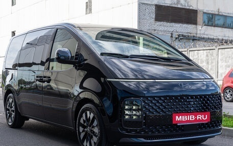 Hyundai Staria, 2025 год, 10 950 000 рублей, 3 фотография