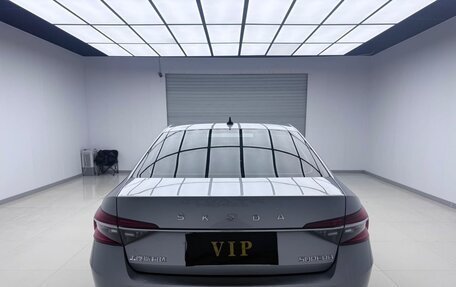 Skoda Superb III рестайлинг, 2025 год, 2 700 000 рублей, 4 фотография