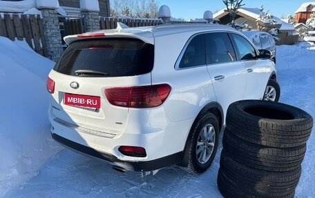 KIA Sorento III Prime рестайлинг, 2018 год, 2 480 000 рублей, 3 фотография