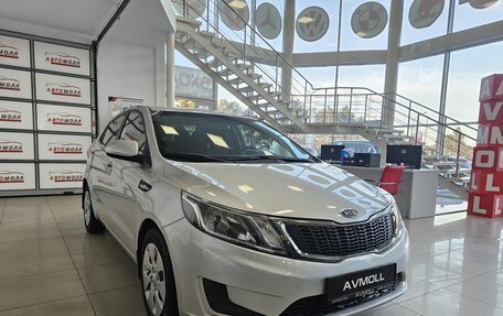 KIA Rio III рестайлинг, 2011 год, 995 000 рублей, 4 фотография