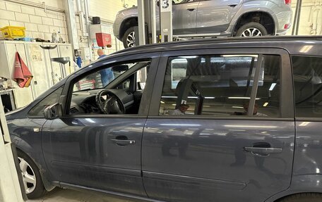 Opel Zafira B, 2007 год, 780 000 рублей, 5 фотография