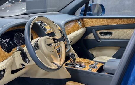 Bentley Bentayga I, 2016 год, 12 900 000 рублей, 12 фотография