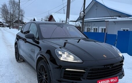 Porsche Cayenne III, 2021 год, 8 800 000 рублей, 2 фотография