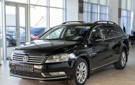 Volkswagen Passat CC I рестайлинг, 2011 год, 810 000 рублей, 3 фотография