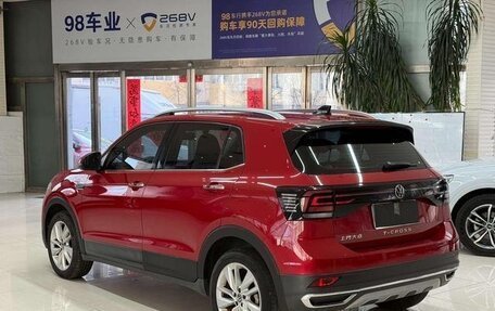 Volkswagen T-Cross I, 2021 год, 1 250 000 рублей, 6 фотография