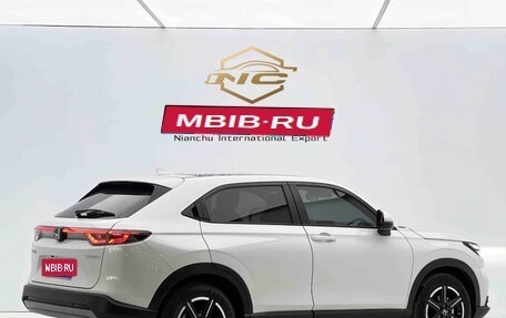 Honda Vezel, 2023 год, 2 340 000 рублей, 4 фотография