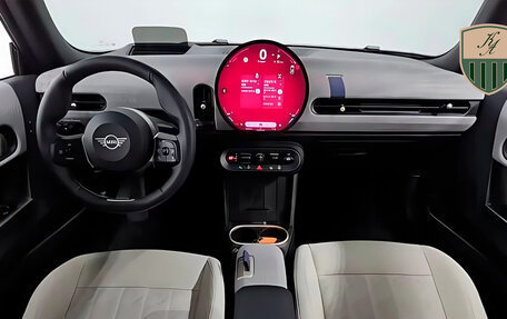 MINI Hatch, 2024 год, 4 235 000 рублей, 2 фотография