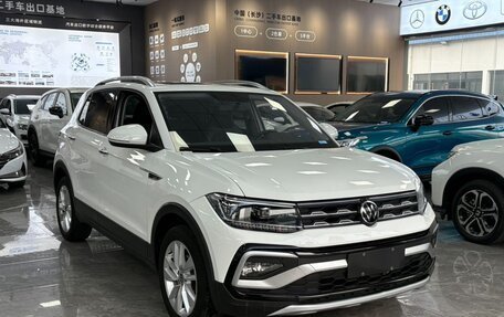 Volkswagen T-Cross I, 2022 год, 1 730 000 рублей, 1 фотография