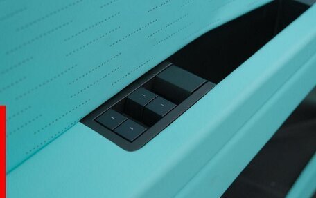 Tesla Cybertruck, 2025 год, 34 000 000 рублей, 13 фотография