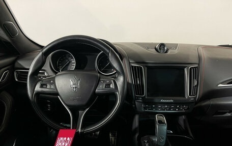 Maserati Levante I, 2019 год, 4 647 000 рублей, 12 фотография