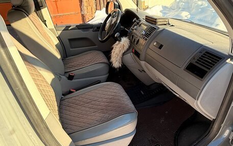 Volkswagen Transporter T5 рестайлинг, 2008 год, 1 600 000 рублей, 9 фотография