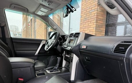 Toyota Land Cruiser Prado 150 рестайлинг 2, 2012 год, 3 150 000 рублей, 9 фотография