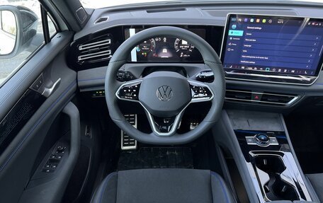 Volkswagen Tiguan, 2025 год, 4 890 000 рублей, 10 фотография