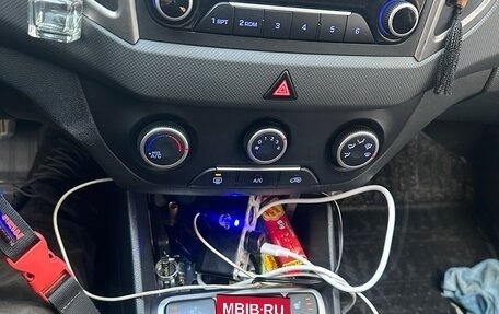 Hyundai Creta I рестайлинг, 2017 год, 1 400 000 рублей, 2 фотография