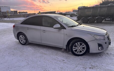 Chevrolet Cruze II, 2013 год, 610 000 рублей, 4 фотография