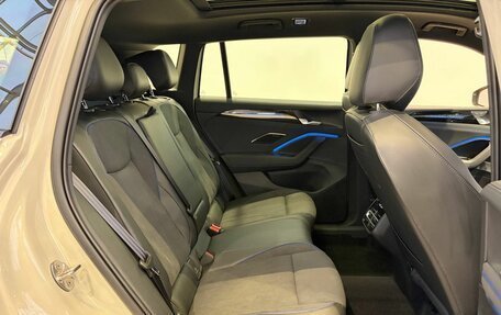 Volkswagen Tiguan, 2025 год, 5 199 000 рублей, 16 фотография