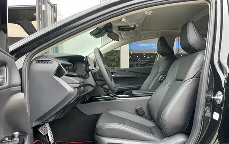 Toyota Camry, 2025 год, 3 990 009 рублей, 8 фотография