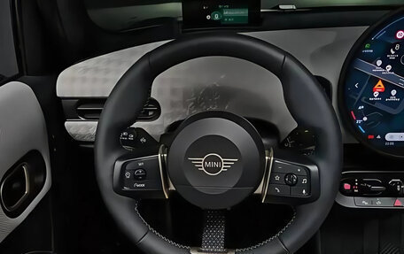 MINI Hatch, 2024 год, 4 420 000 рублей, 5 фотография