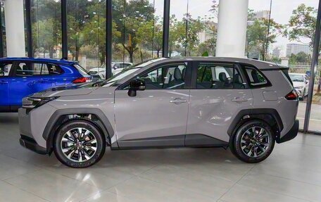 Toyota RAV4, 2026 год, 4 400 000 рублей, 5 фотография