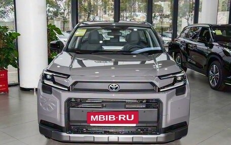 Toyota RAV4, 2026 год, 4 400 000 рублей, 3 фотография