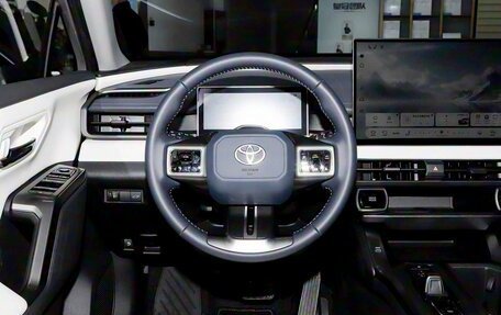 Toyota RAV4, 2026 год, 4 400 000 рублей, 12 фотография