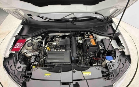 Volkswagen T-Roc I, 2021 год, 2 015 000 рублей, 9 фотография