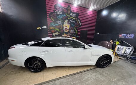 Jaguar XJ IV (X351), 2010 год, 2 150 000 рублей, 3 фотография