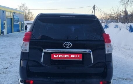 Toyota Land Cruiser Prado 150 рестайлинг 2, 2013 год, 3 170 000 рублей, 4 фотография