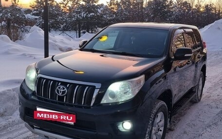 Toyota Land Cruiser Prado 150 рестайлинг 2, 2013 год, 3 170 000 рублей, 13 фотография