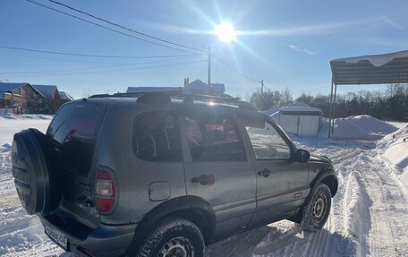 Chevrolet Niva I рестайлинг, 2004 год, 270 000 рублей, 4 фотография