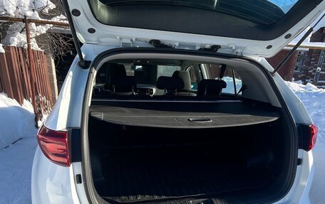 KIA Sportage IV рестайлинг, 2019 год, 2 400 000 рублей, 8 фотография