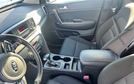 KIA Sportage IV рестайлинг, 2019 год, 2 400 000 рублей, 11 фотография