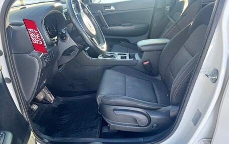 KIA Sportage IV рестайлинг, 2019 год, 2 400 000 рублей, 10 фотография