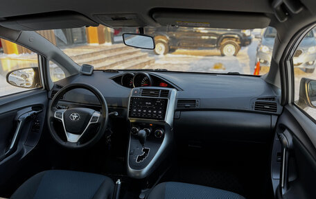 Toyota Verso I, 2013 год, 1 259 000 рублей, 15 фотография