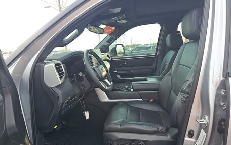 Toyota Tundra, 2025 год, 8 600 000 рублей, 10 фотография