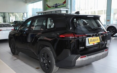 Toyota RAV4, 2026 год, 4 290 000 рублей, 5 фотография