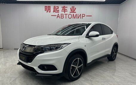 Honda Vezel, 2022 год, 1 676 000 рублей, 3 фотография