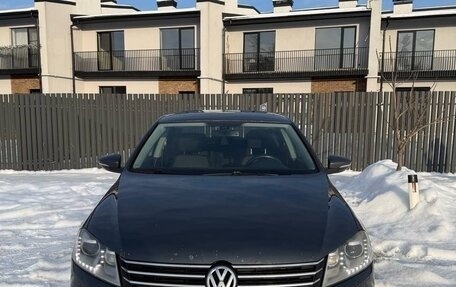 Volkswagen Passat B7, 2012 год, 1 070 000 рублей, 9 фотография