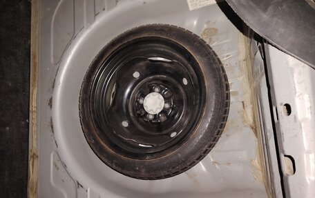 Toyota Platz, 2000 год, 350 000 рублей, 19 фотография