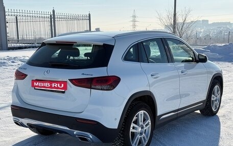 Mercedes-Benz GLA, 2021 год, 4 200 000 рублей, 3 фотография