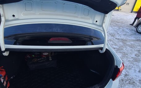 KIA Rio IV, 2017 год, 899 000 рублей, 10 фотография