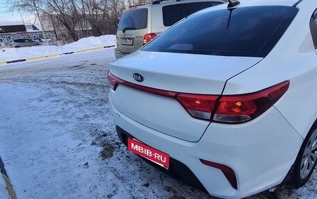 KIA Rio IV, 2017 год, 899 000 рублей, 5 фотография