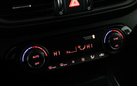 KIA Cerato IV, 2019 год, 1 788 700 рублей, 16 фотография